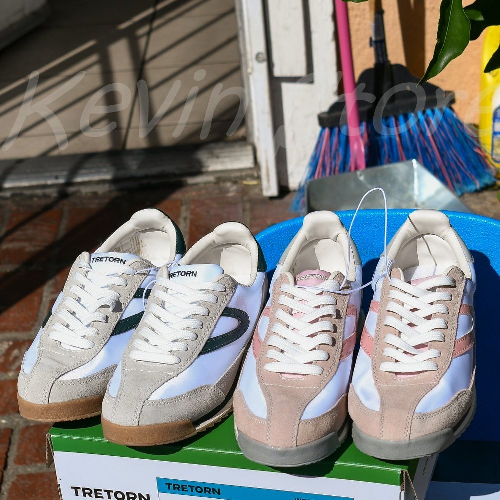 2 pairs size 6 Tretorn Rawlins 2 Womens Sneakers.Price‎ is for 2 pairs .